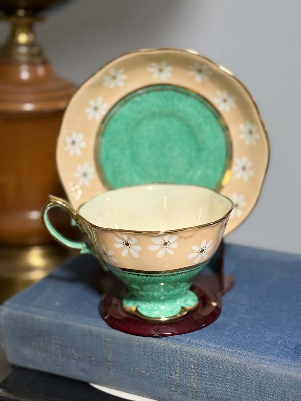 Royal Albert Crown China Tea Cup And Saucer 1822